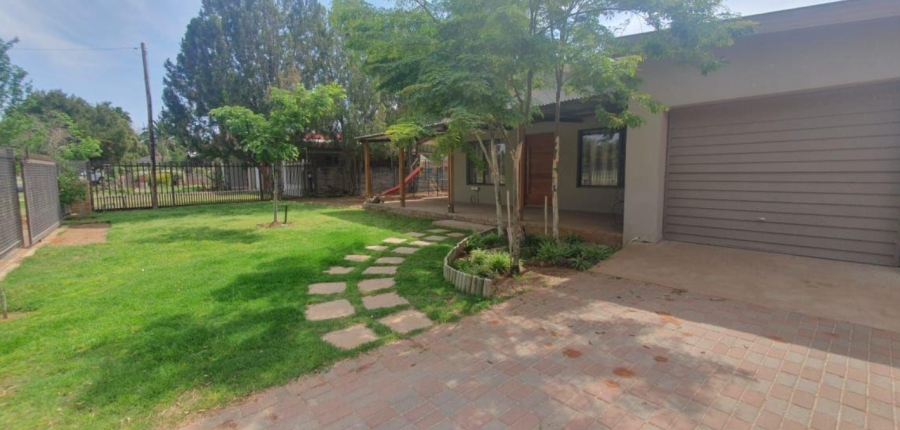 3 Bedroom Property for Sale in Blydeville Northern Cape